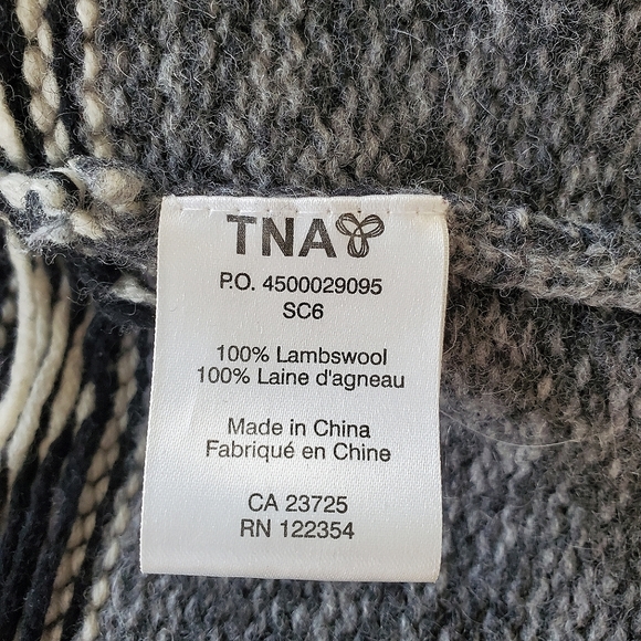 NWOT ARITZIA / TNA Sea to Sky Sweater Sz S - Picture 10 of 10